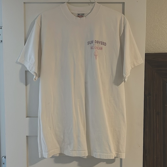 TALULAH SUN DAYZED GRAPHIC TEE- M/L - Picture 4 of 6